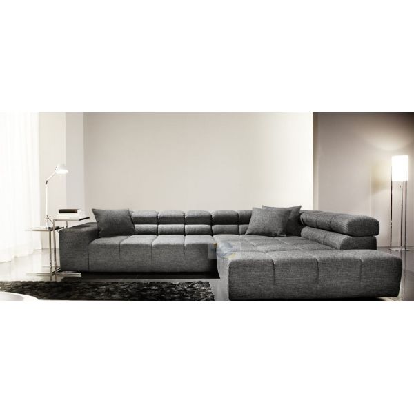i just bought this but in black :D Candy Oregon sofa combination .