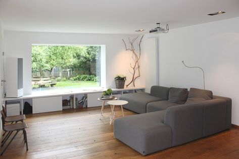 graues Schnittsofa | Deko wohnzimmer modern, Wohnzimmer modern und .