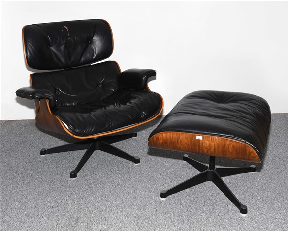 Lounge Sessel mit Ottoman, Modell Nr. 670 by Charles and Ray Eames .