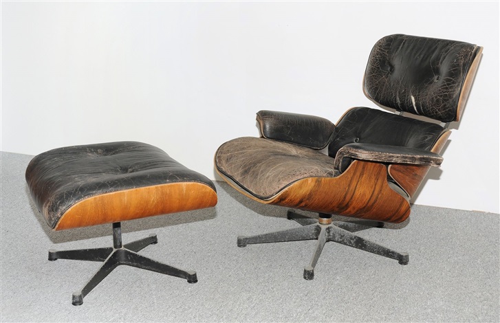Lounge Sessel und Ottoman Modell Nr. 670 by Charles and Ray Eames .