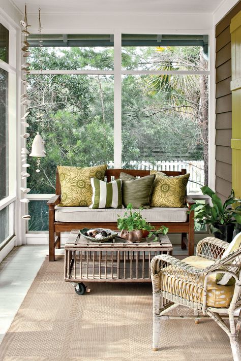 Tiny Porches and Patios That Are Giving Us Major Inspiration .